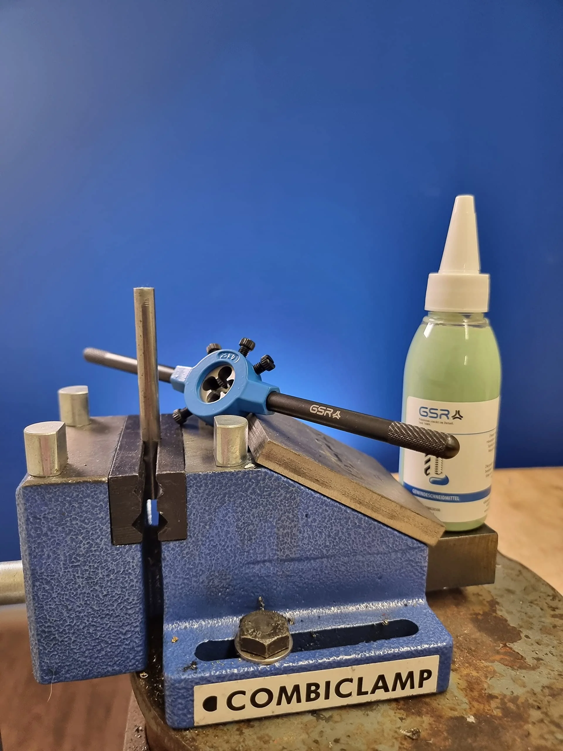 'Professional Threading Die DIN 223 UNC 1/4 Tripod Socket - Image 2