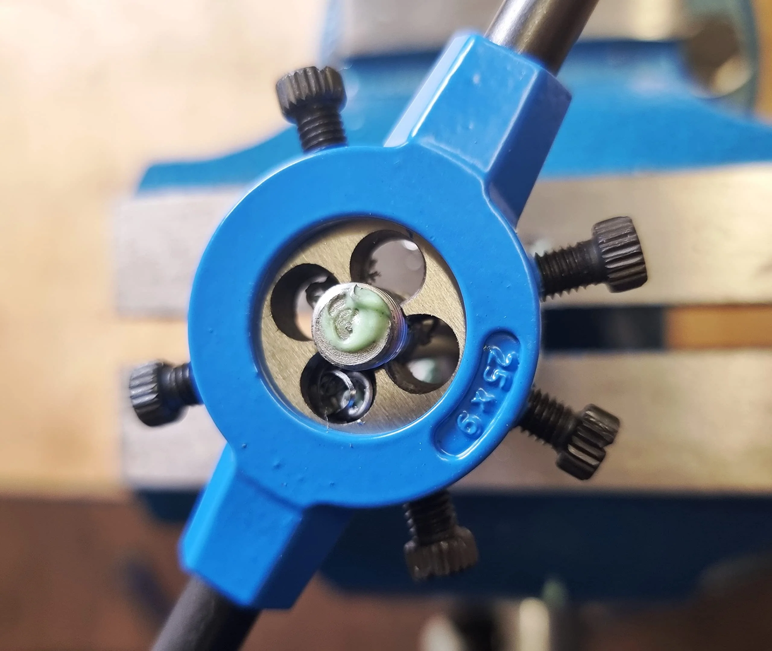 'Professional Threading Die DIN 223 UNC 1/4 Tripod Socket - Image 3