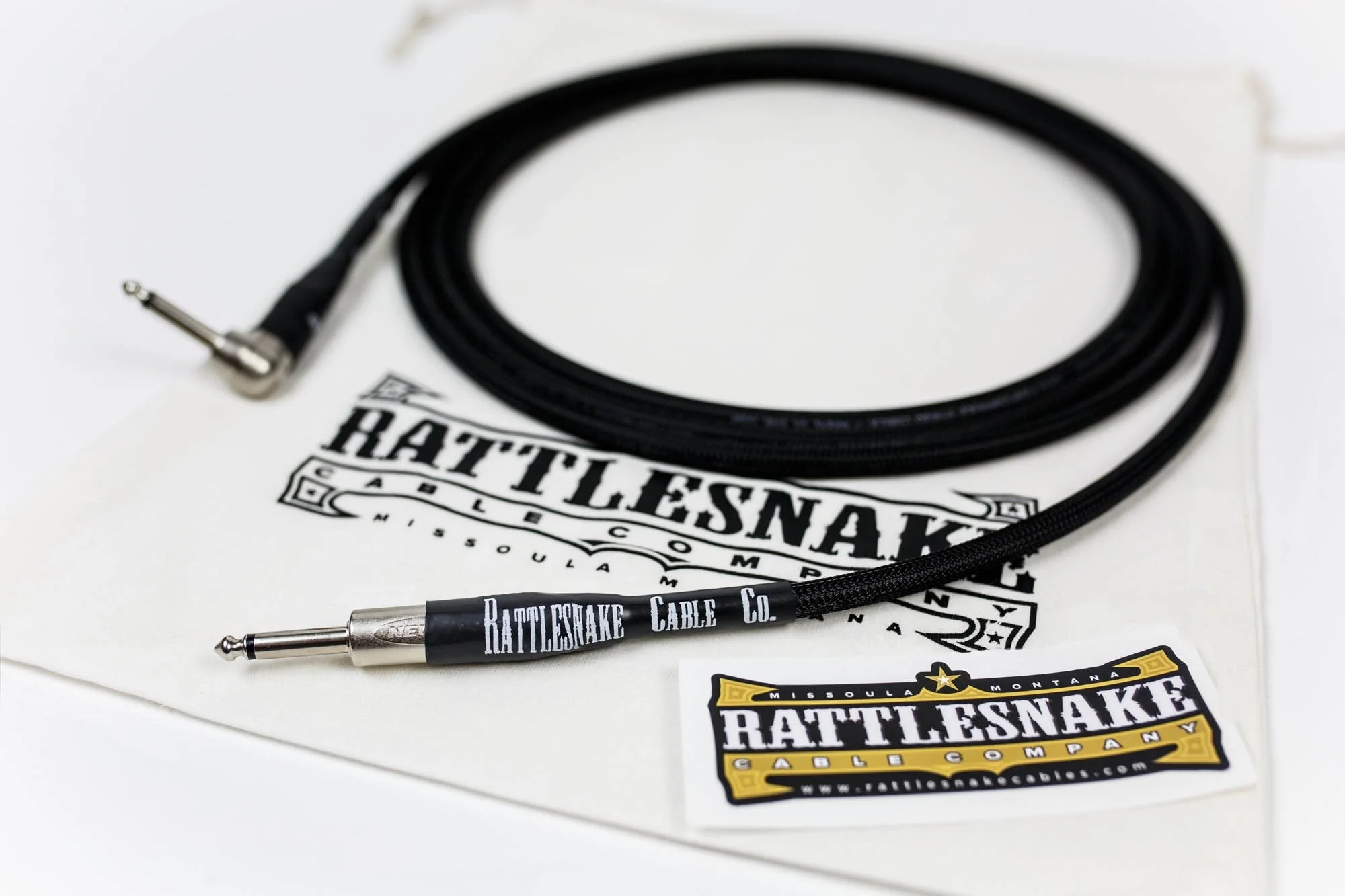 Rattlesnake Cable - 10 Foot Standard Black Guitar Instrument Cable Straight to Right Angle 1/4-Inch plugs - Image 2