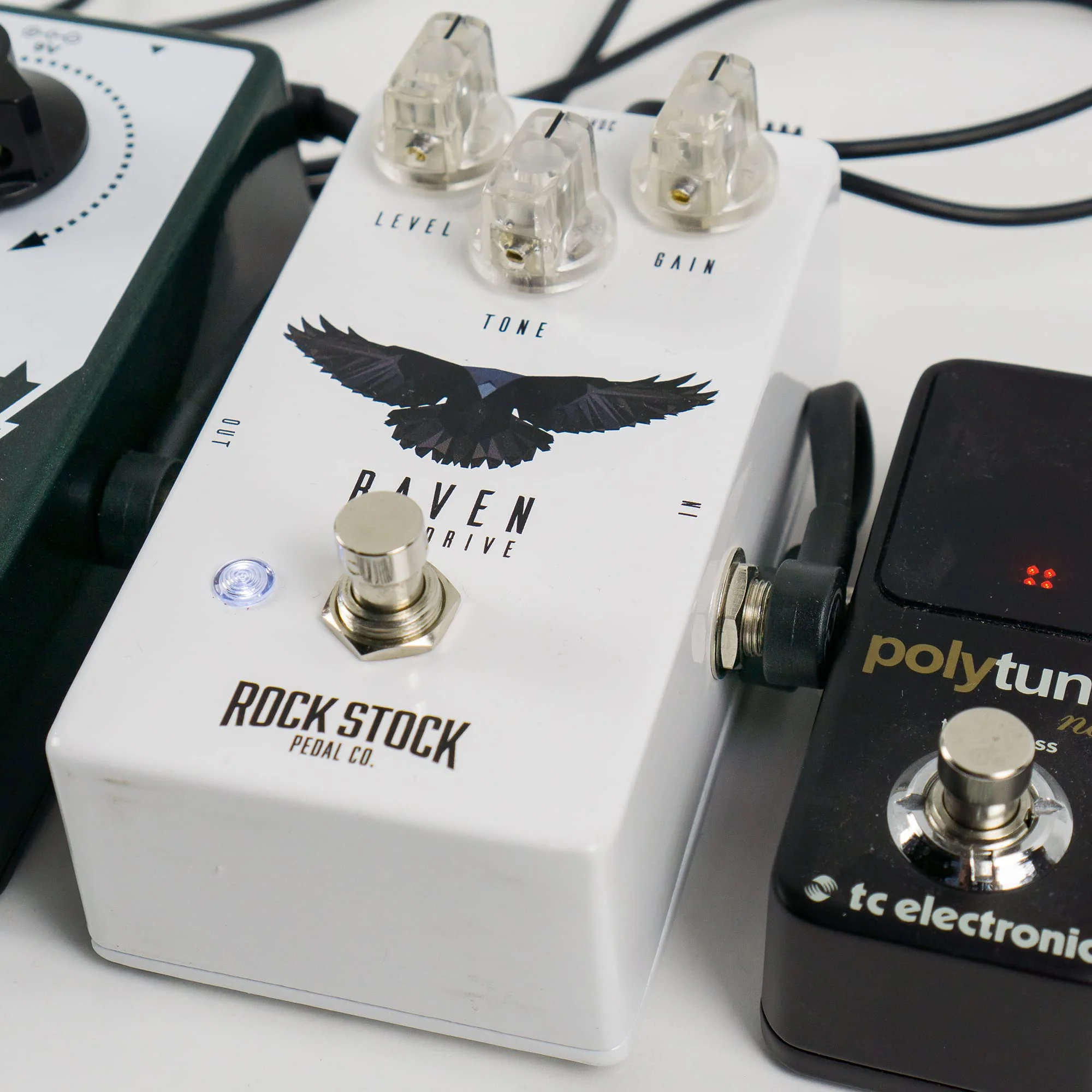 Rock Stock Guitar Flat Patch Cables (Pack of 3) - 12 Inch S-Shape Ultra-Thin Effect Guitar Pedal Patch Cables - Right-Angle, Black with Durable Gold Plated Connectors, Maximize Pedalboard Space 12 Inches - Image 9