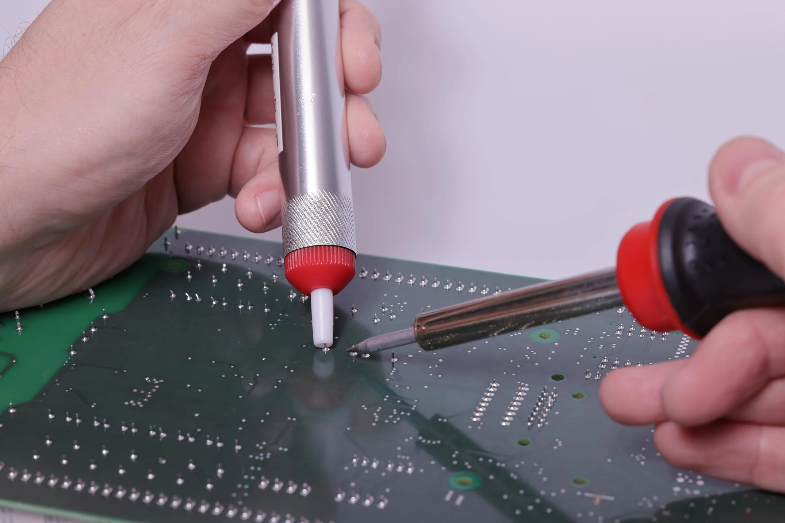 ROTHENBERGER Industrial Desoldering Pump Desoldering Suction Pump Antistatic Pump Soldering Suction Pump Soldering Soldering Soldering Aid Teflon Tip Light Metal 1500004952 - Image 3