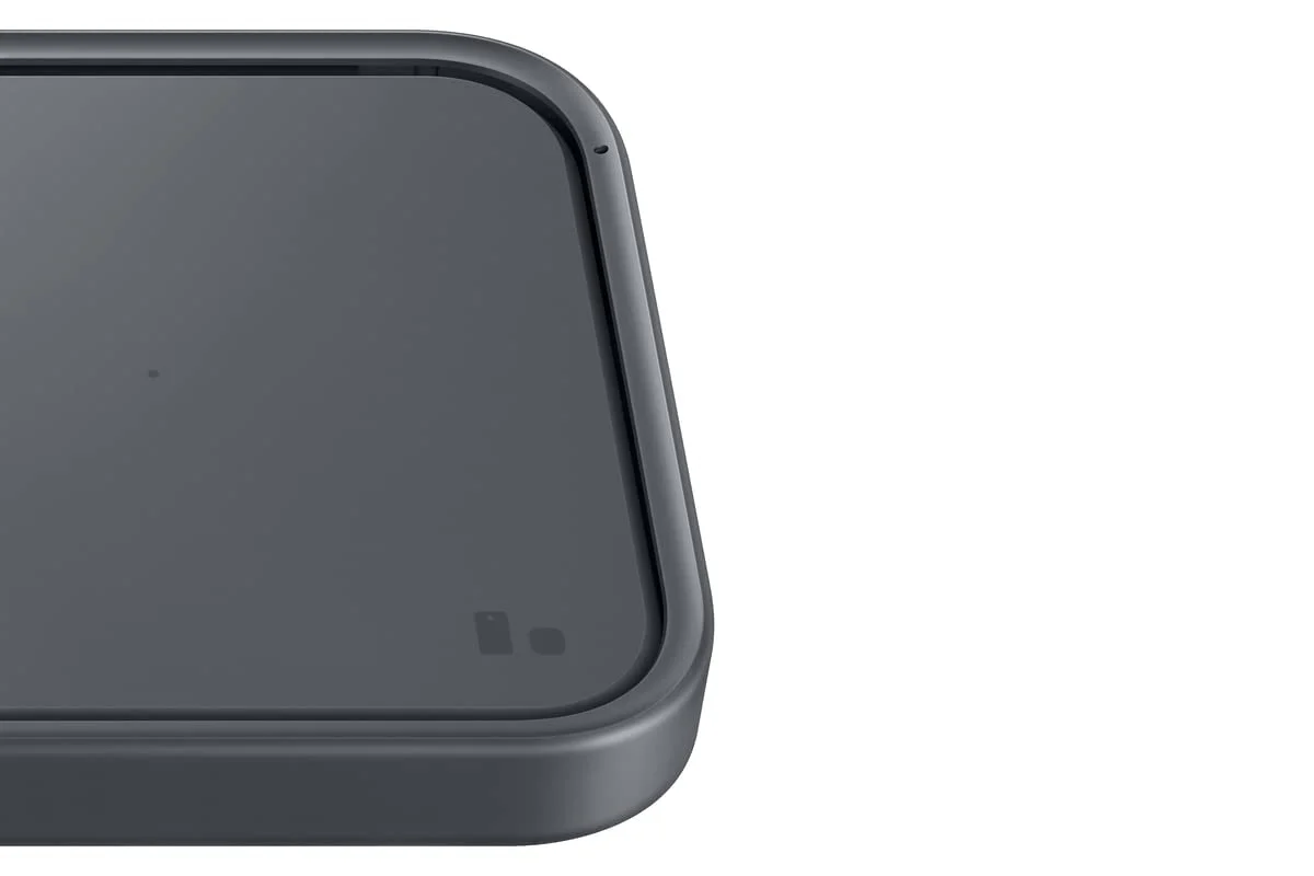 Samsung 15W Wireless Charger Single, Cordless Super Fast Charging Pad for Galaxy Phones and Devices, Compact Design, LED Indicator, USB C Cable Included, 2022, US Version, Grey Single Pad - Image 6