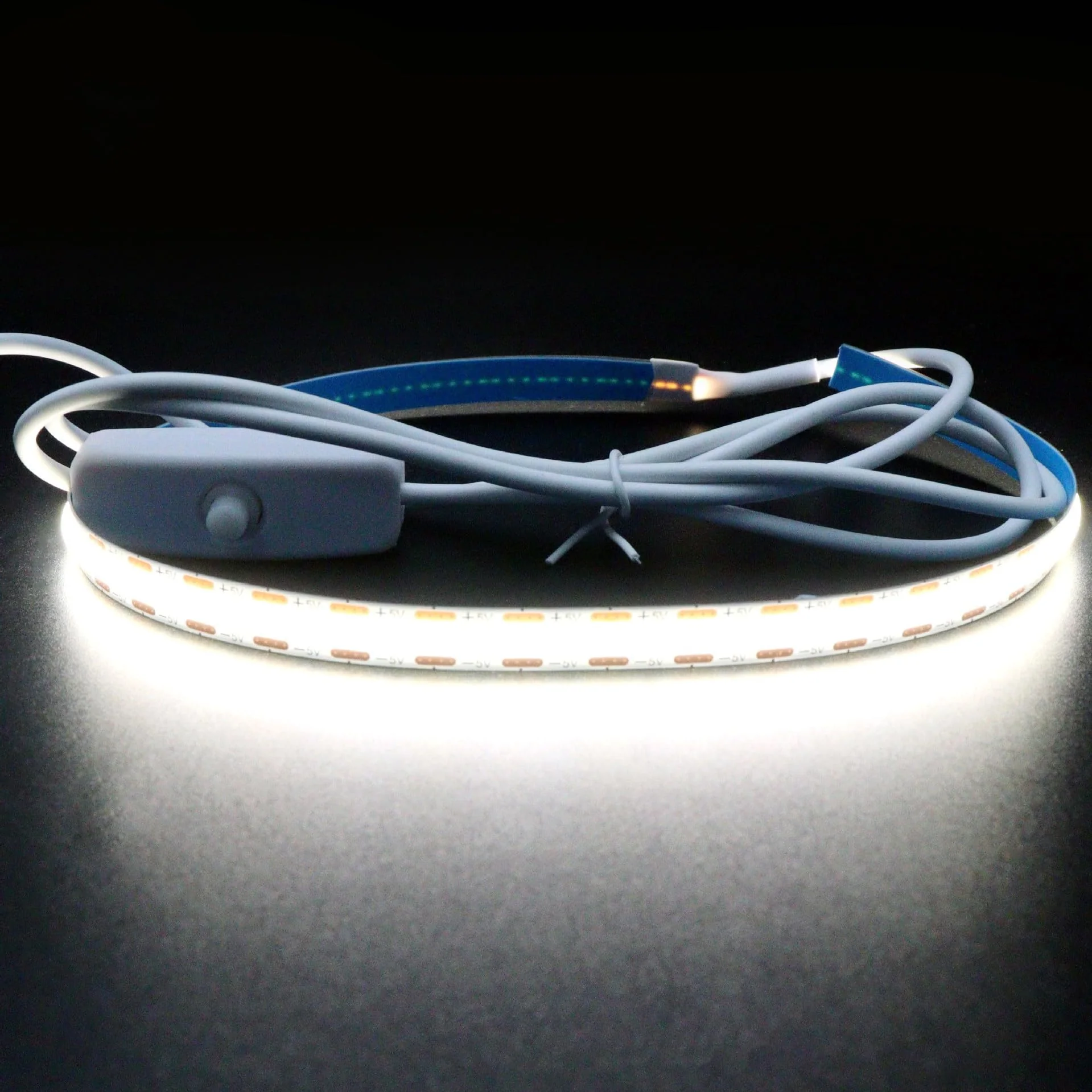 Saxophone Leak Light Sax Test LED Strip with 5V USB Plug and Switch 8mmx50cm Detection Light with Back Tape for Clarinet Flute Oboe Woodwind Wind Instrument Repair Indoor Outdoor Décor - Image 4