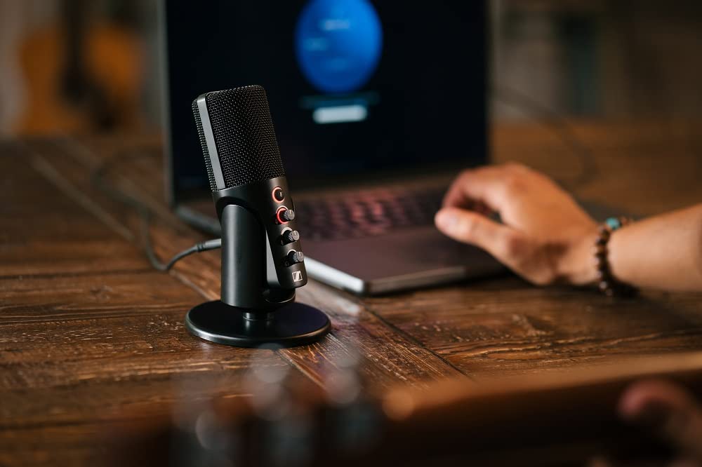 SENNHEISER Professional Profile - USB Cardioid Condenser Microphone & Table Stand, 1.2 m USB-C Cable - Mute Button, Built-in Headphone Jack, Gain, Mix & Volume Control, for PC & Mac,Black Profile Mic - Image 6
