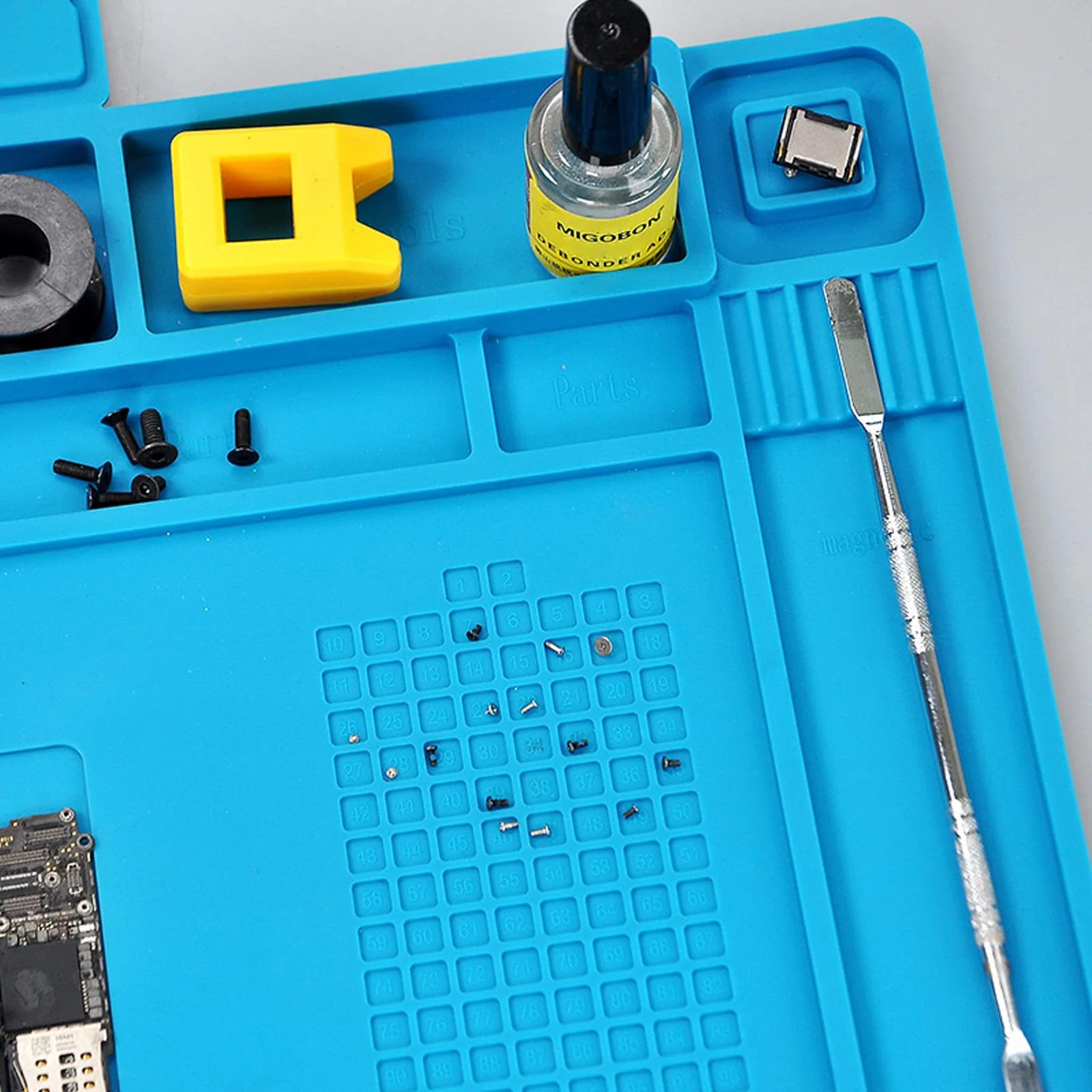Silicone Soldering Mat, 45 x 30 cm, Heat Resistant up to 500 °C, Antistatic Repair Mat, Heat Resistant Soldering Mat, Workbench Mat for Electronics, Blue - Image 7
