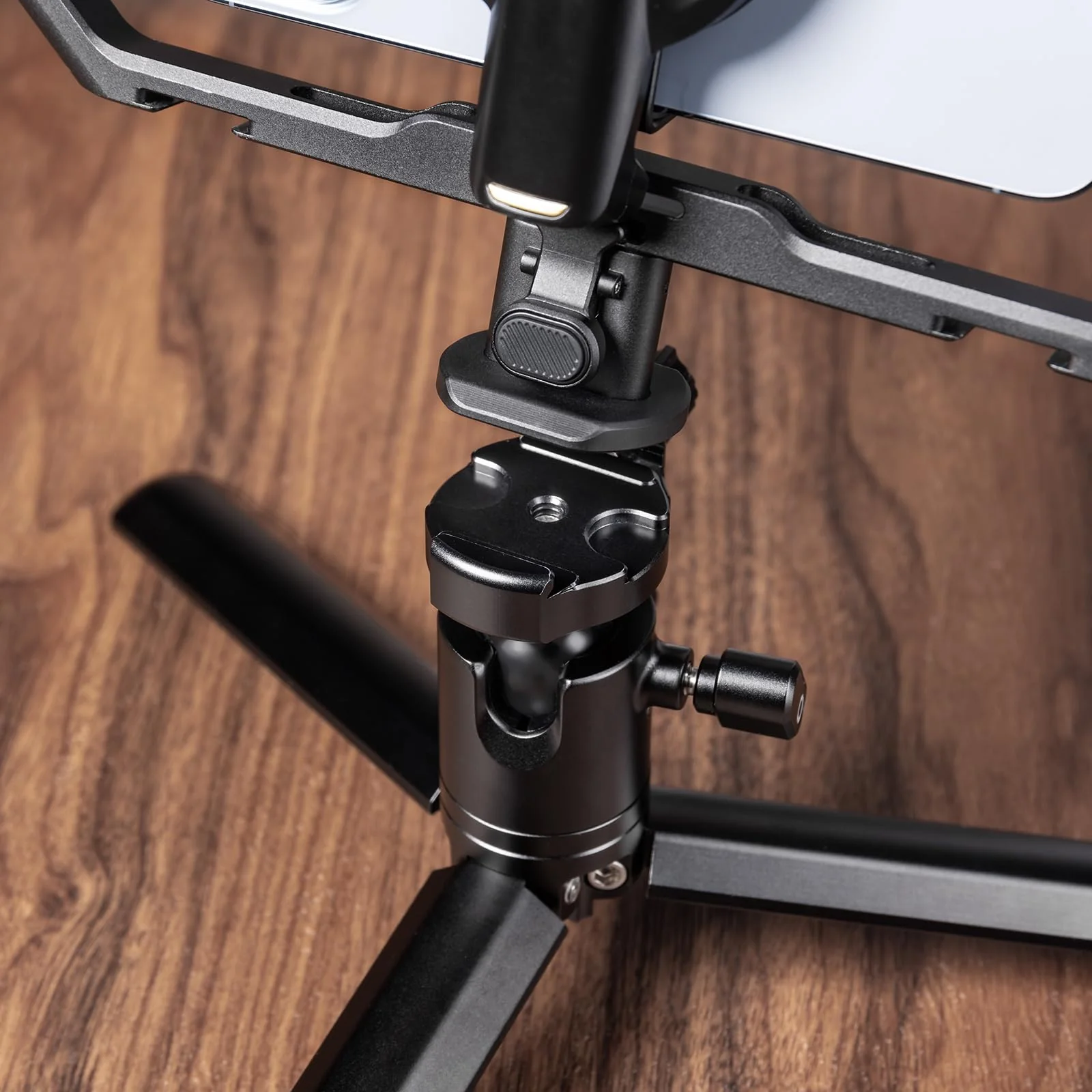 SmallRig Quick Release Adapter for SmallRig Quick-Release Mobile Phone Cage Series, for Tripods, Gimbal Stabilizers, Sliders, and Other Equipment with Tripod Heads for Arca-Swiss - 4609 - Image 7