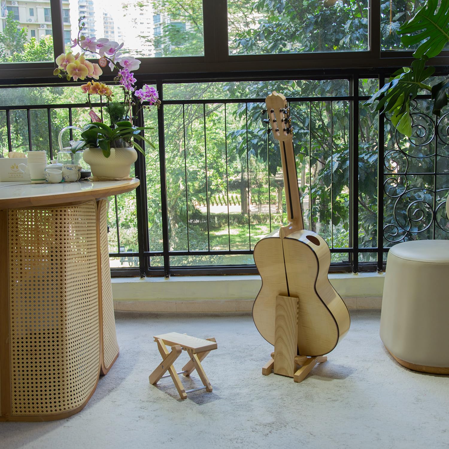 SPIKE Multifunctional Guitar Stand Two-in-one Guitar Footstool For Classical Guitar - Image 6