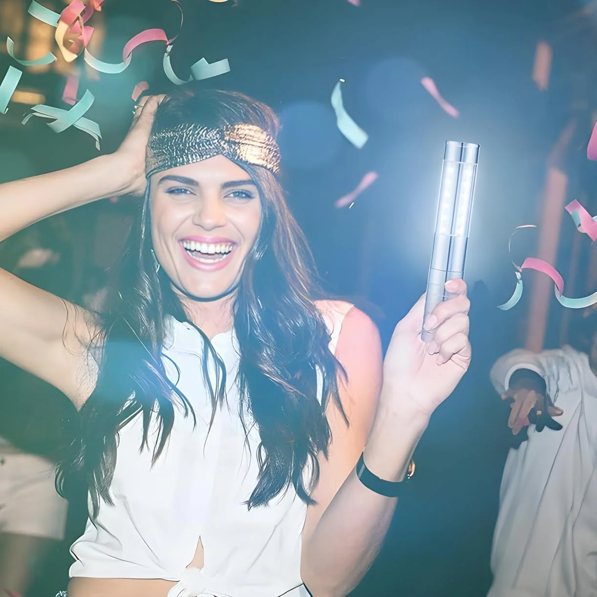 Strobe Baton Light,Stage Handheld Light,Champagne Bottle Sparklers, Recharge led Bottle Service Lights - for Bar Club Birthday Weddings Parties (Sliver 4 PC) - Image 7