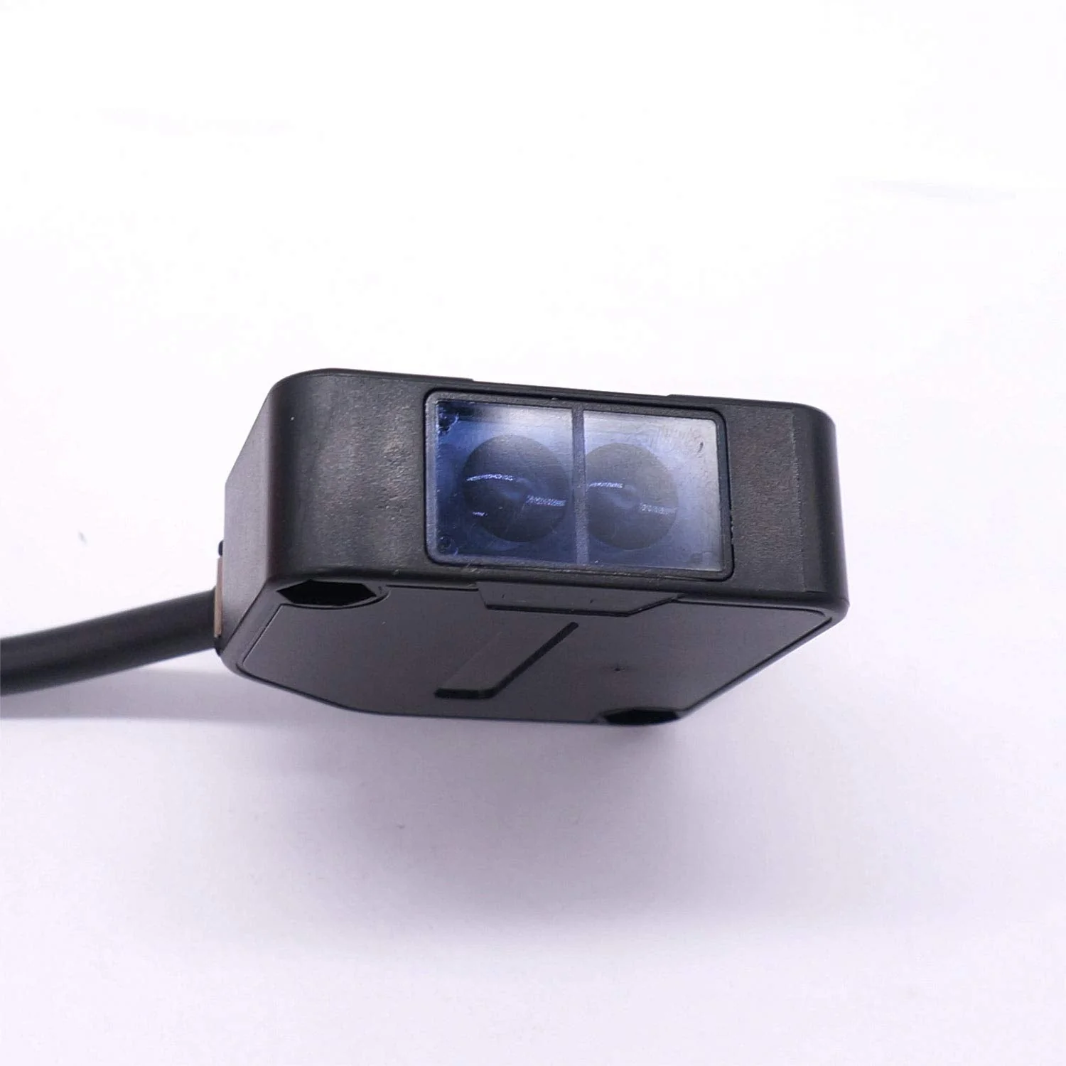 Taiss Photoelectric Sensors BEN5M 3A 24-240VDC 24-240VAC Retroreflective Proximity Switch Induction Distance 5M - Image 6