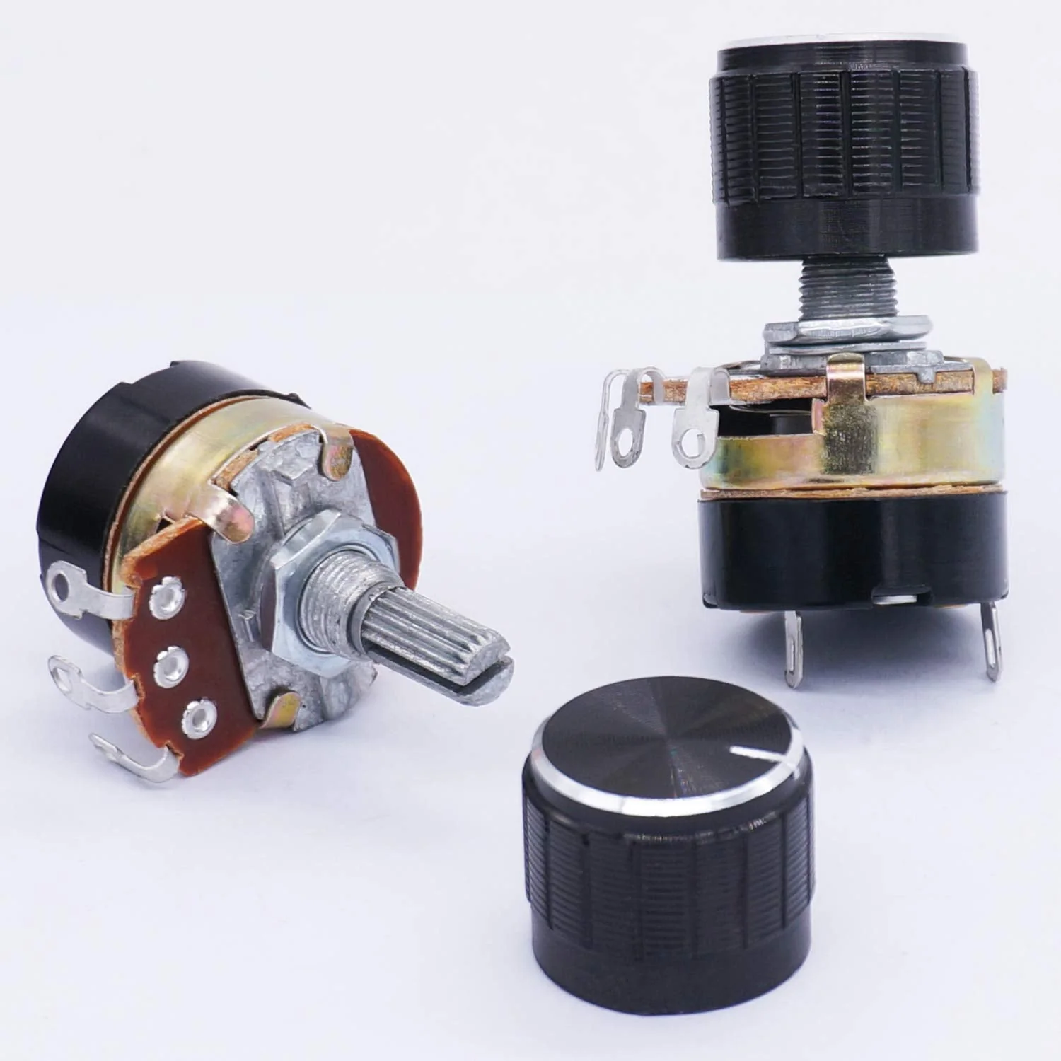 Taiss WH138 2 Pieces 10K Ohm Potentiometer Single Linear Cone Dimmer with Switch + 2 Pieces Black Aluminium Alloy Knob - Image 2
