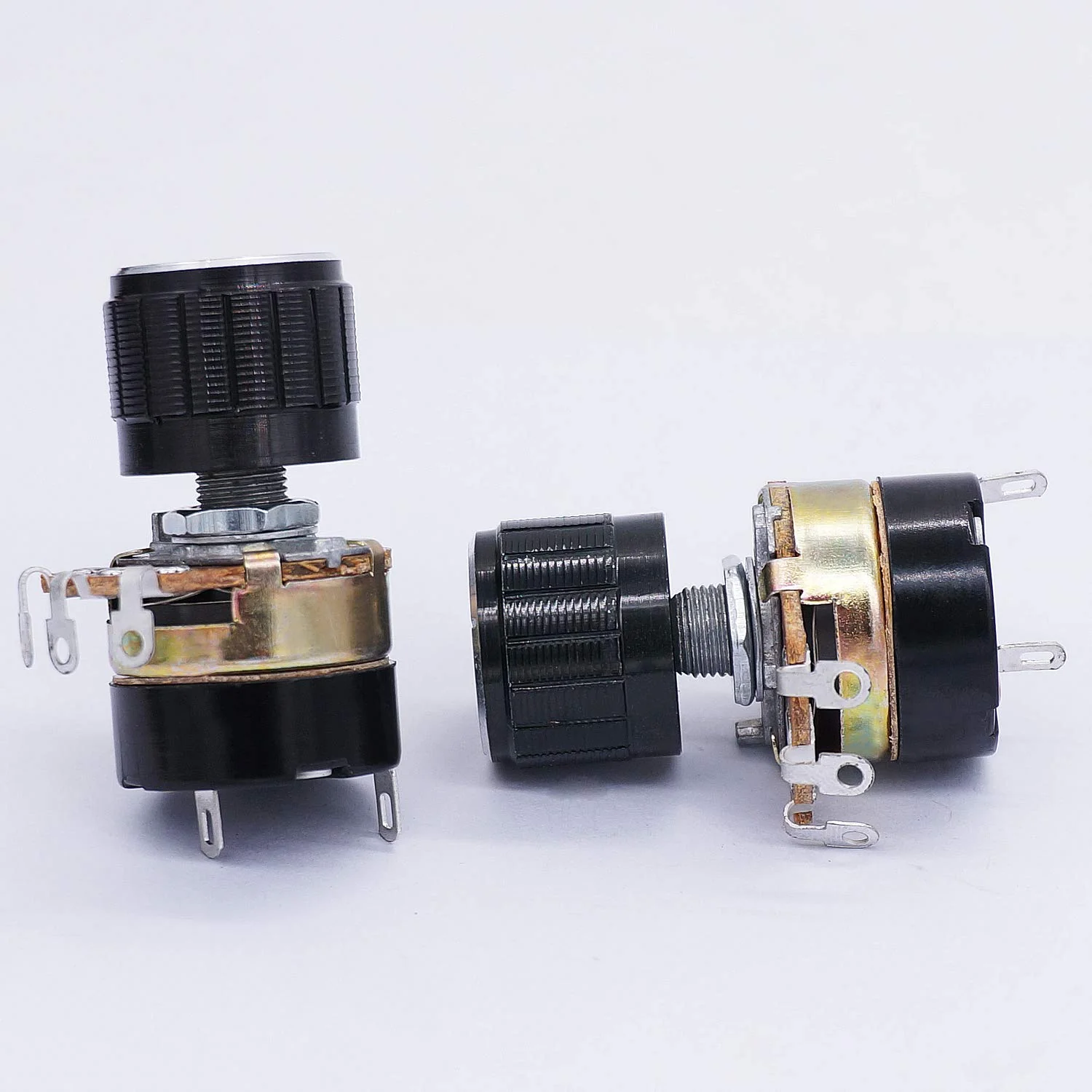 Taiss WH138 2 Pieces 10K Ohm Potentiometer Single Linear Cone Dimmer with Switch + 2 Pieces Black Aluminium Alloy Knob - Image 3