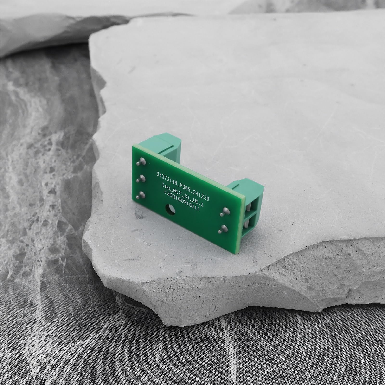 The Lord of the Tools 4X 1-Channel PC817 Optocoupler Isolation Module (12V) Suitable for Photoelectric Isolator Signal Ssolation and Anti-Interference 12V - Image 5