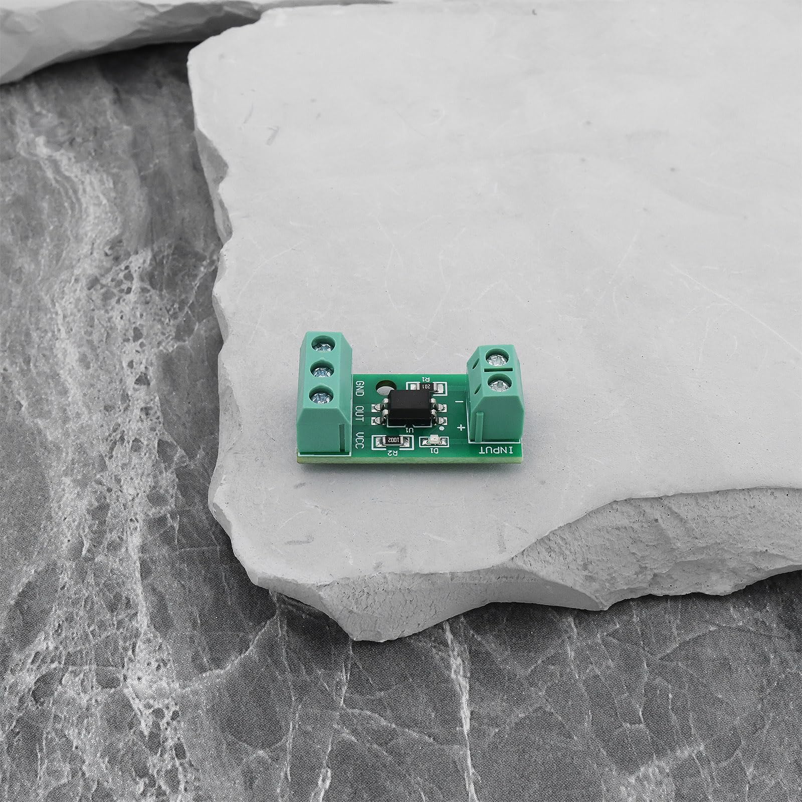 The Lord of the Tools 4X 1 Channel PC817 Optocoupler Isolation Module (3-5V) Suitable for Signal Isolation of Photoelectric Insulators 3-5 V - Image 7