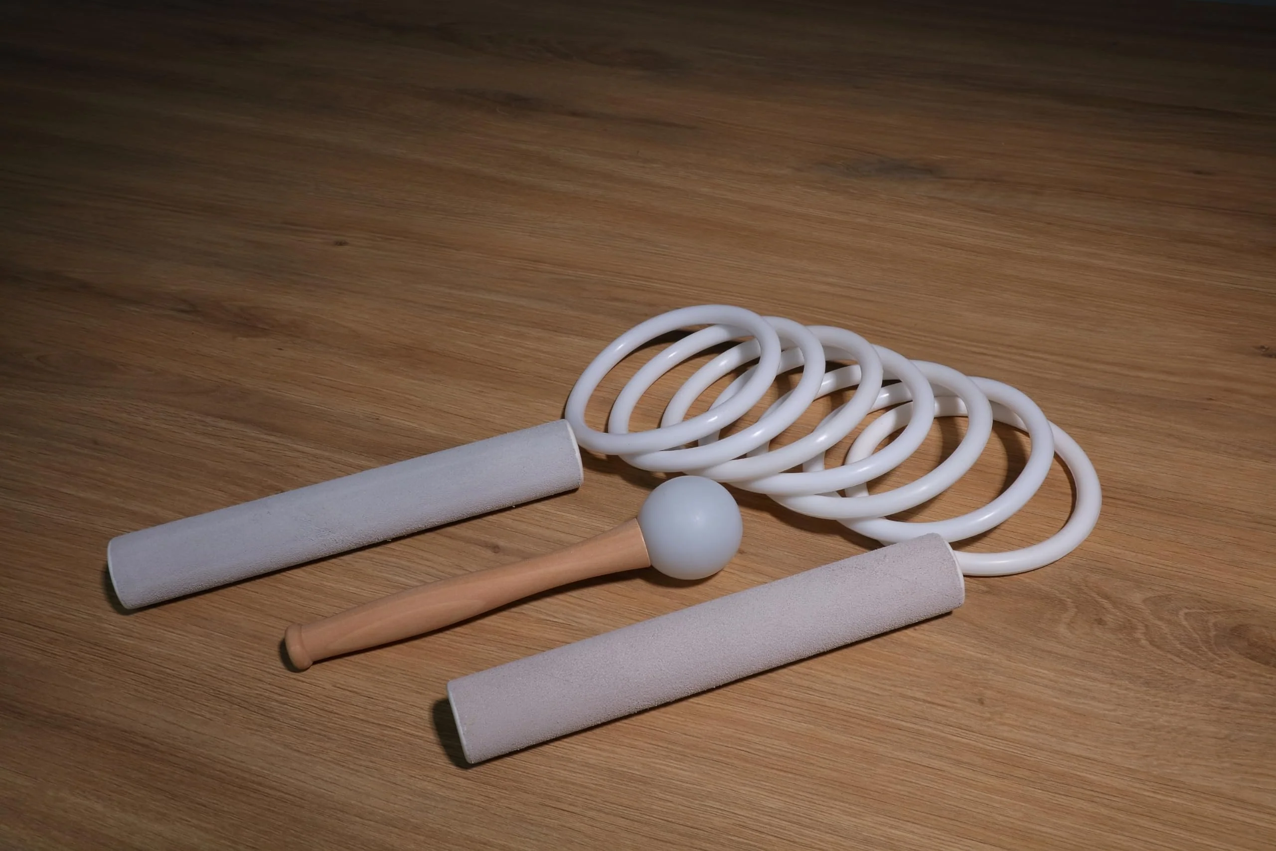 TOPFUND 7 Pcs Silicone Rubber O-rings and 2 Suede Mallets and 1 Rubber Mallet for Crystal Singing Bowl Set - Image 3