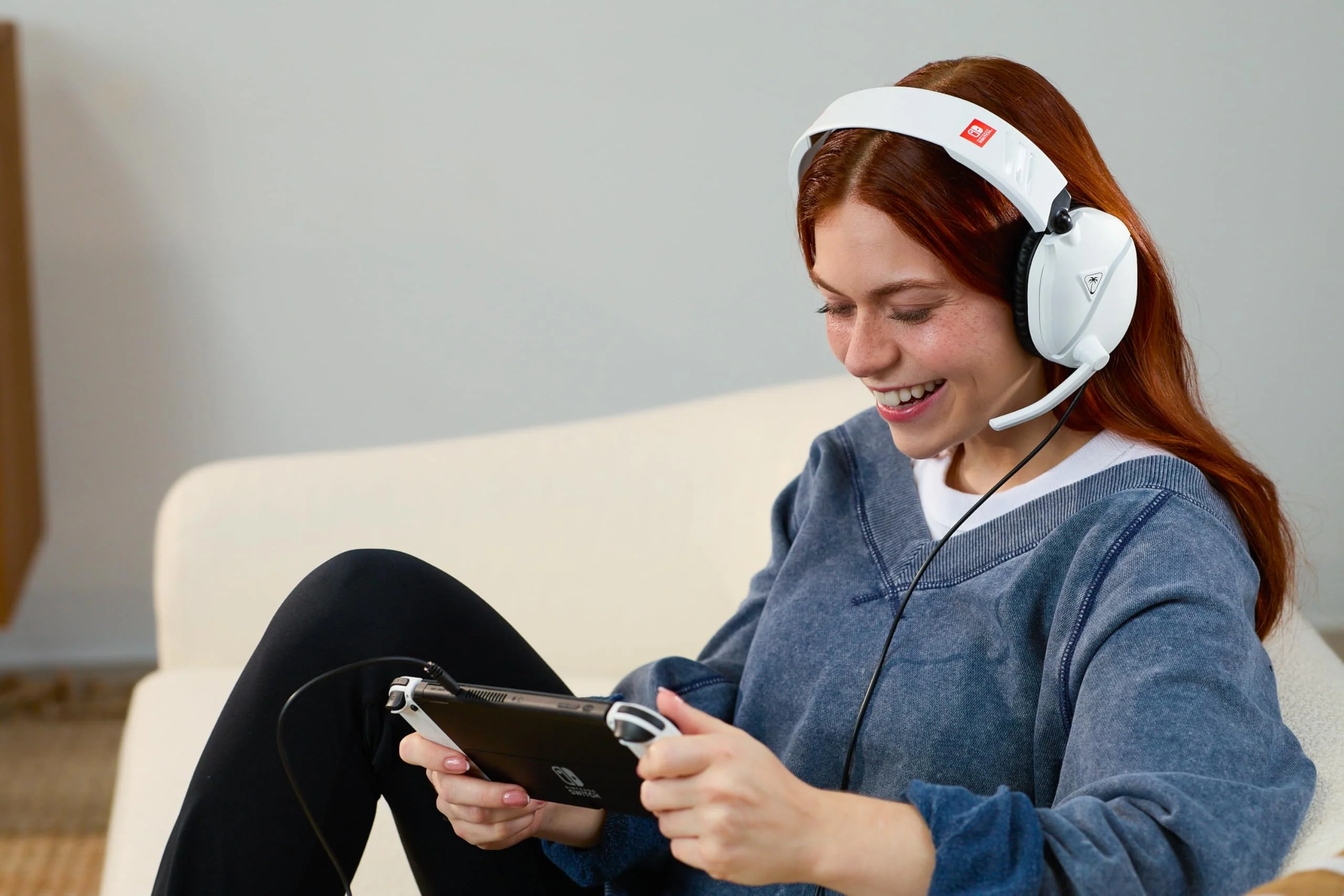 Turtle Beach Recon 70 Wired Gaming Headset - Licensed for Nintendo Switch 2, Nintendo Switch/Lite/OLED, Flip-to-Mute Mic, Adjustable, Lightweight headphones, On-Ear Controls, 40mm Drivers, Black/White White - Nintendo Switch - Image 7