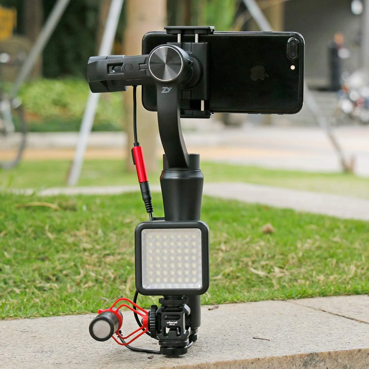 ULANZI PT-3 Triple Cold Shoe Mounts Plate Microphone Led Video Light Extension Bracket Microphone Stand Rig Compatible for DJI OSMO Mobile 3 2 OM 4 Zhiyun Smooth 4/Feiyu Vimble 2 Gimbal Stabilizer - Image 6