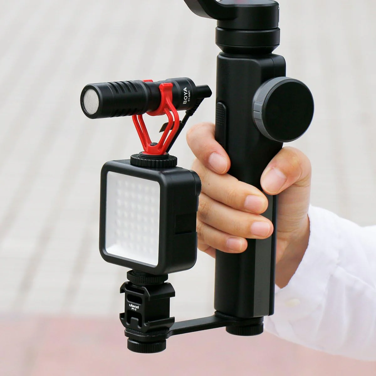 ULANZI PT-3 Triple Cold Shoe Mounts Plate Microphone Led Video Light Extension Bracket Microphone Stand Rig Compatible for DJI OSMO Mobile 3 2 OM 4 Zhiyun Smooth 4/Feiyu Vimble 2 Gimbal Stabilizer - Image 8