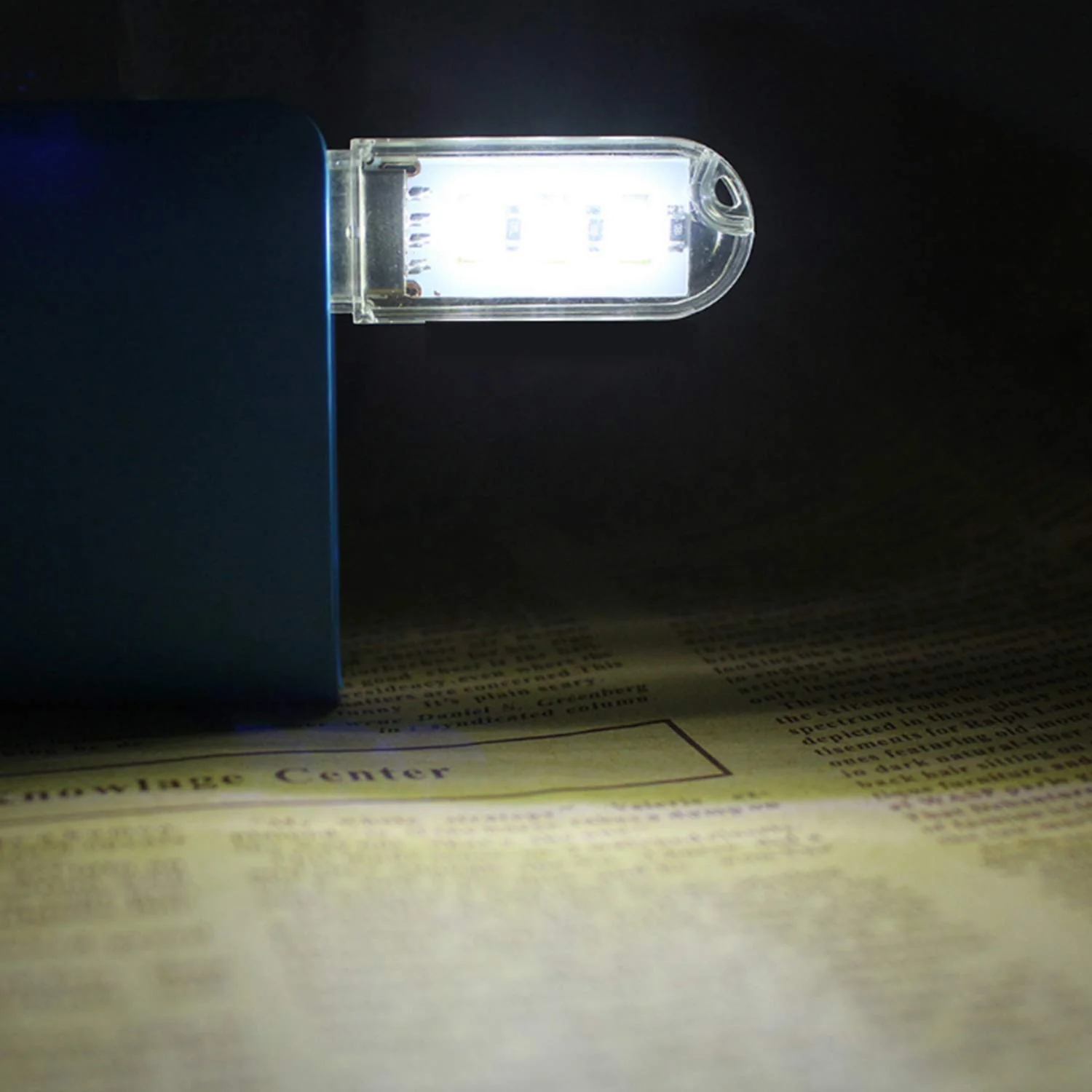 USB Reading Light Mini Portable LED Night Light USB Keychain Lights for Reading Outdoor Powered Camping Lamp-(Pack of 5) - Image 5