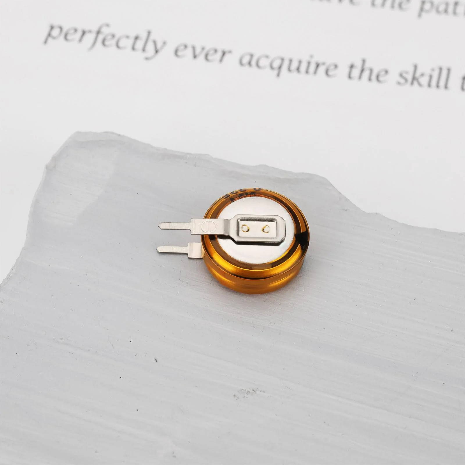 VGOL Pack of 4 0.22F 5.5V Super Capacitor Pitch 5mm Button Capacity Suitable for Truck Lighting Appliances Power Tools - Image 7