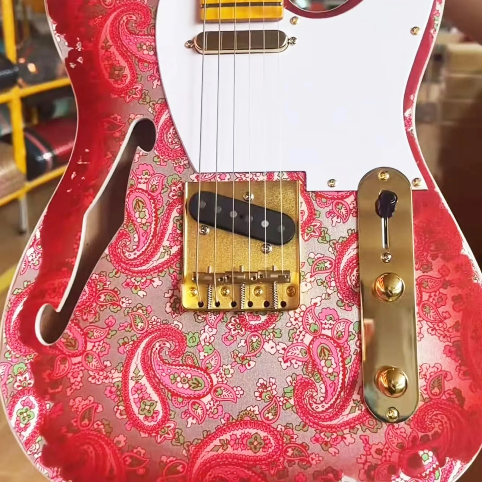 Vintage Fixed Guitar Bridge with Brass Compensated 3-Saddle Steel Baseplate 10.8mm Guitar Bridge Compatible with Vintage Telecaster Tele Style Electric Guitar Replacement Parts Glod Gold - Image 4