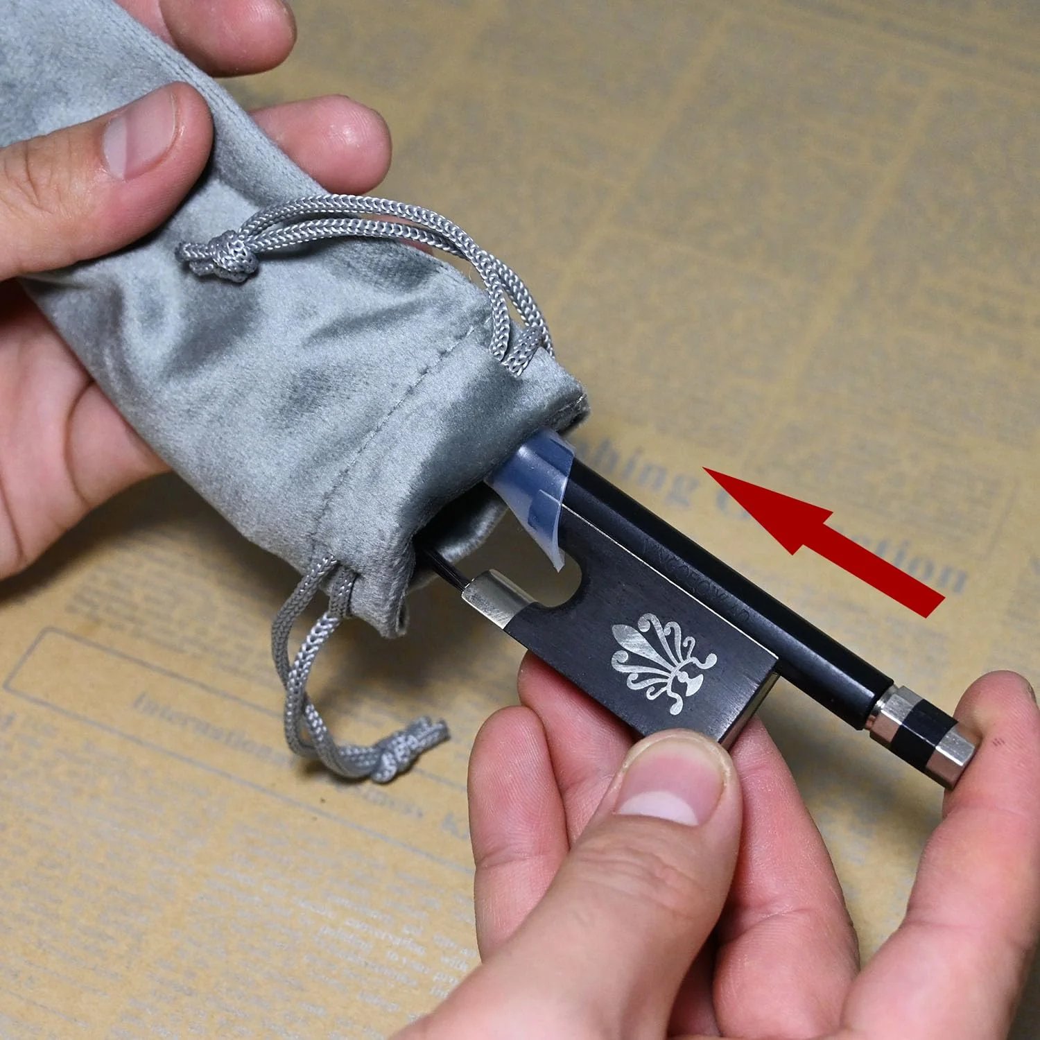 Violin Bow Velvet Bag for Single Violin/Viola/Cello Bow Protection Case Dust Cover 4/4 Full Size Grey - Image 4