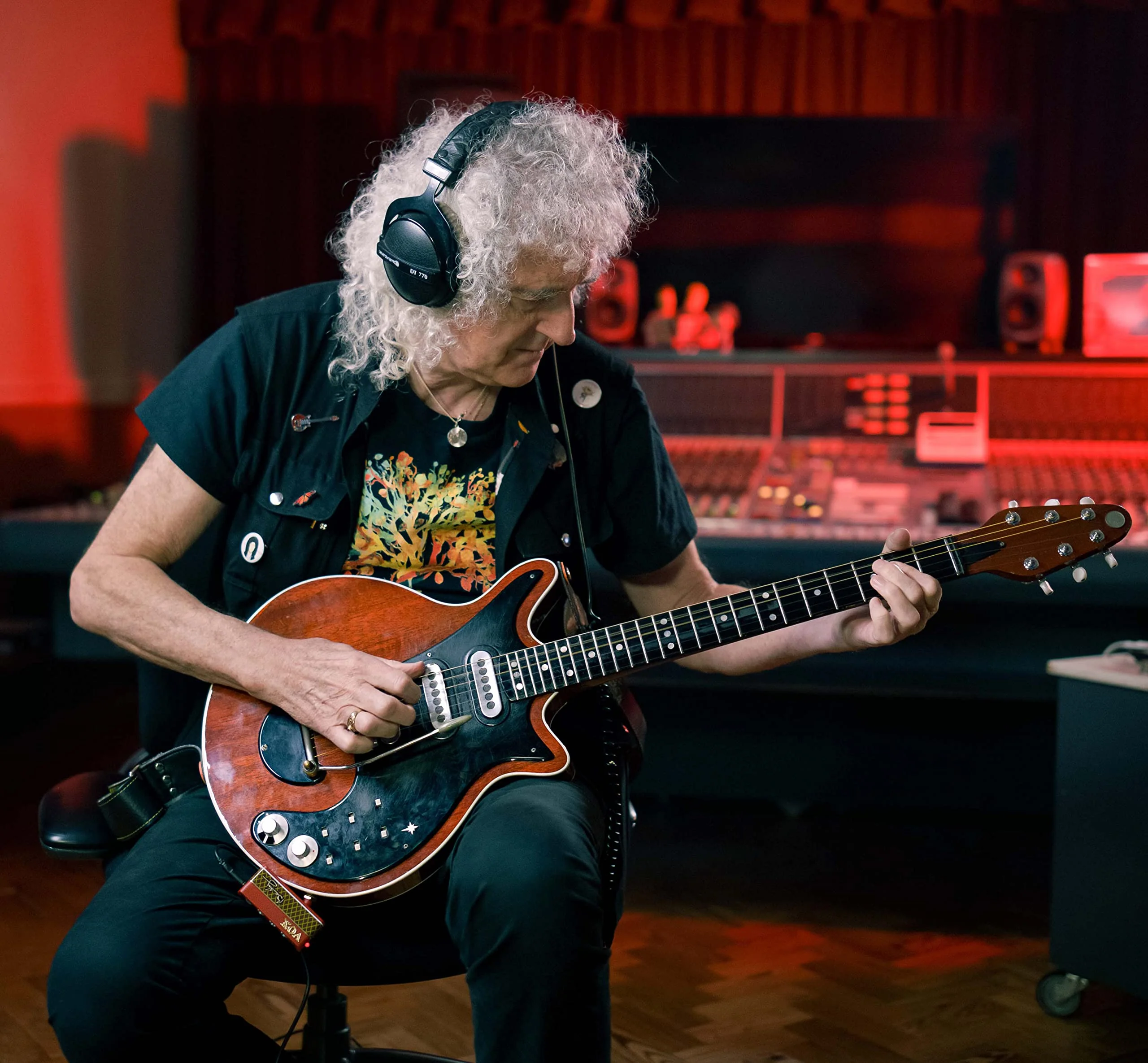 Vox amPlug Brian May Headphone Guitar Amplifier w/ Treble Booster, Stereo Tap-tempo Delay, Chorus, Phase, and Rhythms [v3] Brian May - Image 4