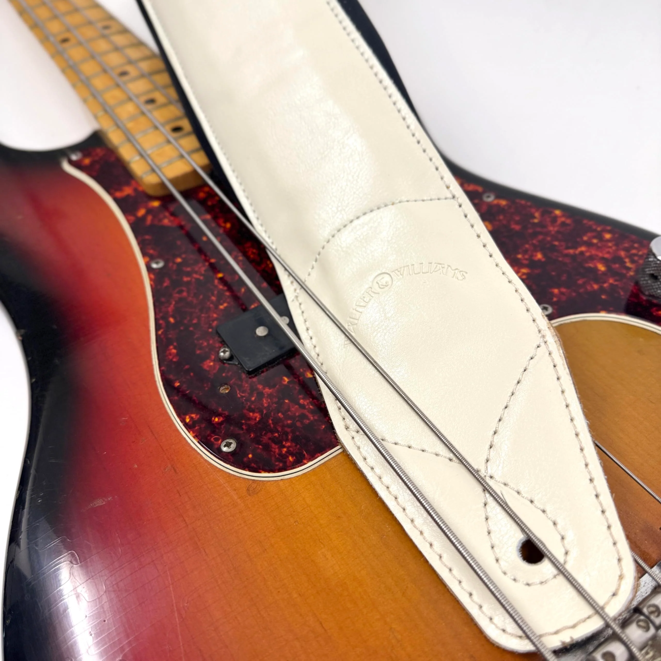 Walker & Williams B4B-WHT Aged White Semi Gloss 4" Wide Double Padded Premium Heirloom Grain Leather Guitar And Bass Strap For Acoustic, Electric, And Bass Guitars - Image 2