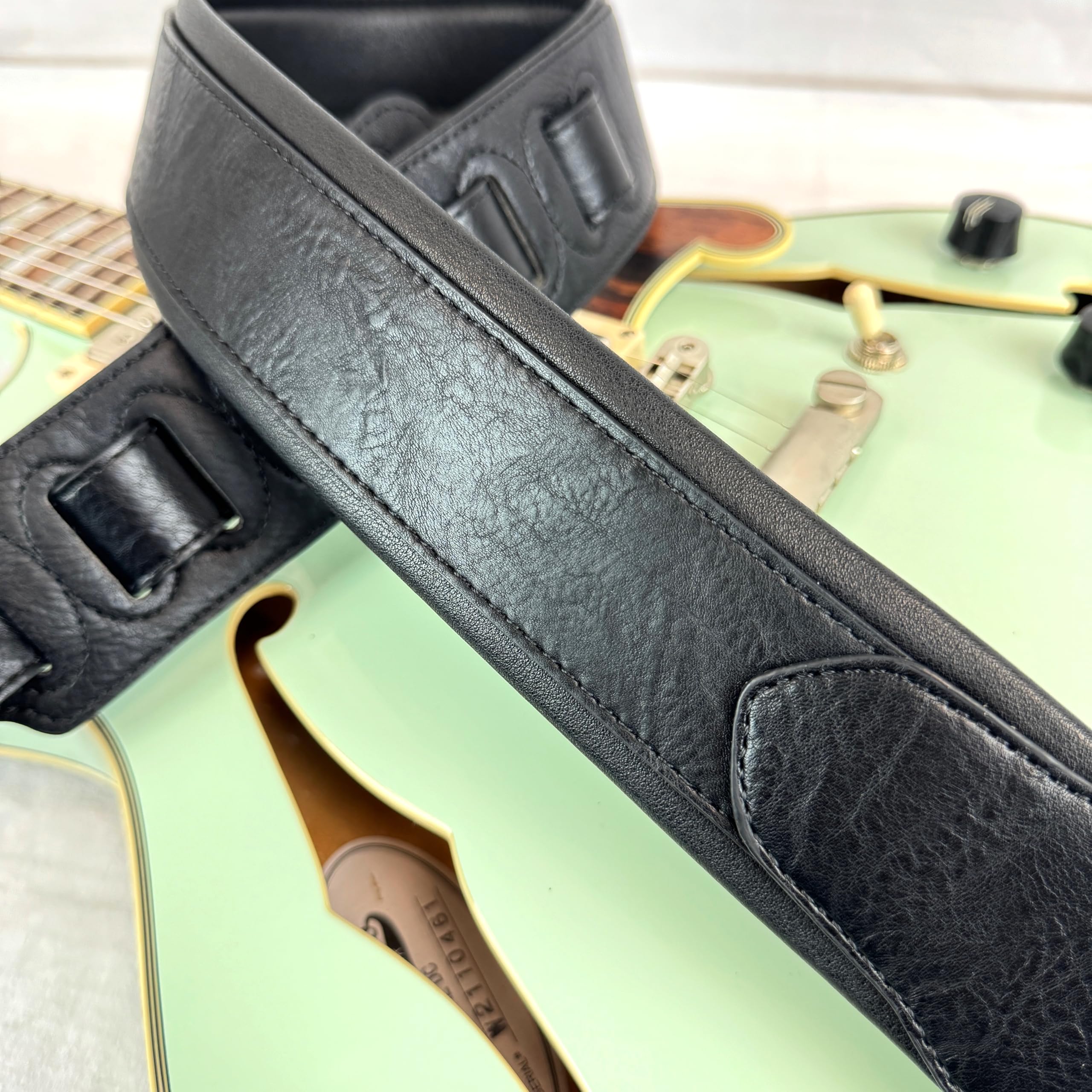 Walker & Williams G-105 Black on Black 2' Wide Guitar Strap with Padded Glove Leather Back For Acoustic, Electric, And Bass Guitars - Image 4