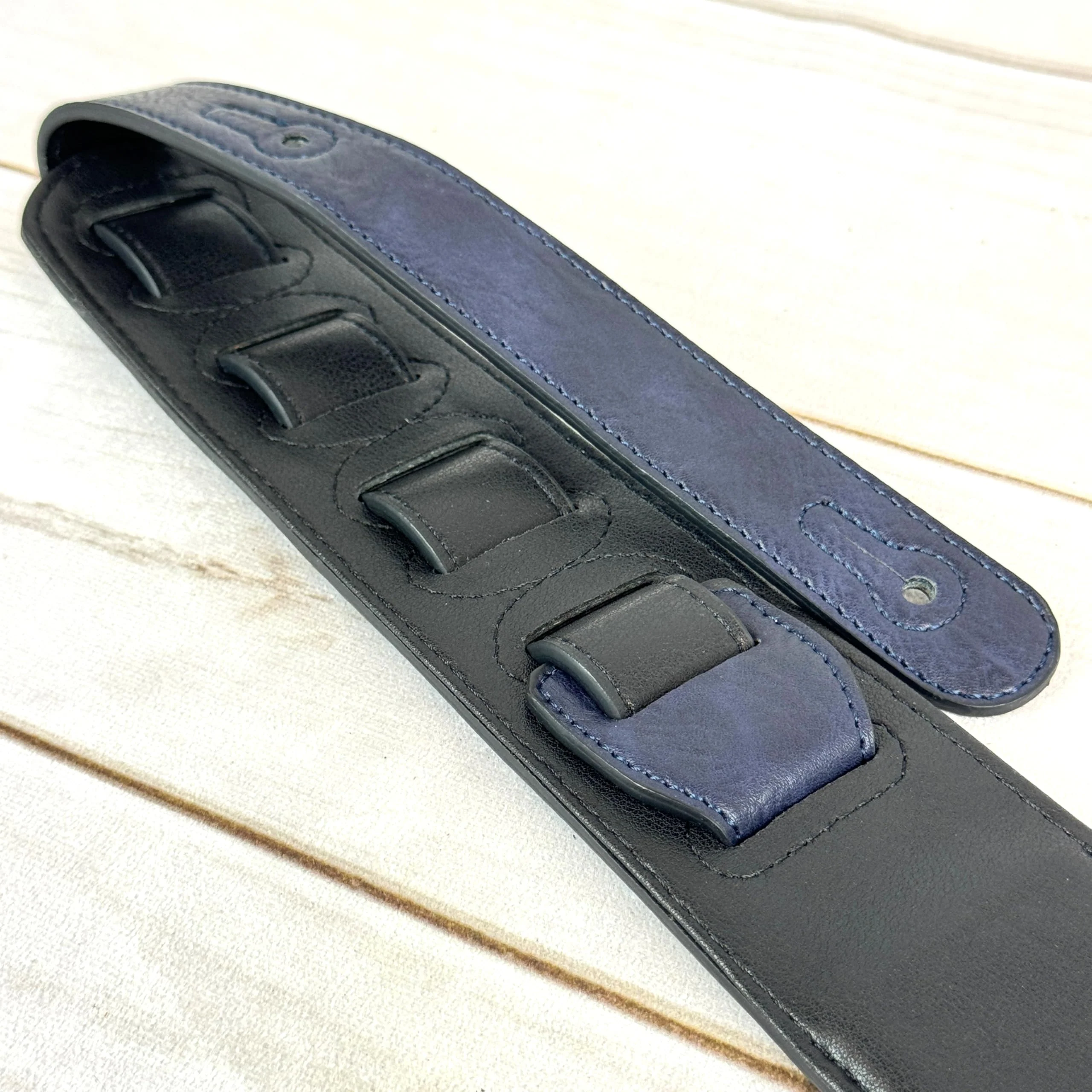 Walker & Williams G-52 Navy Blue Handmade Soft Natural Finish Guitar Strap with Padded Glove Leather Back, And Squared Nose For Acoustic, Electric, And Bass Guitars - Image 7