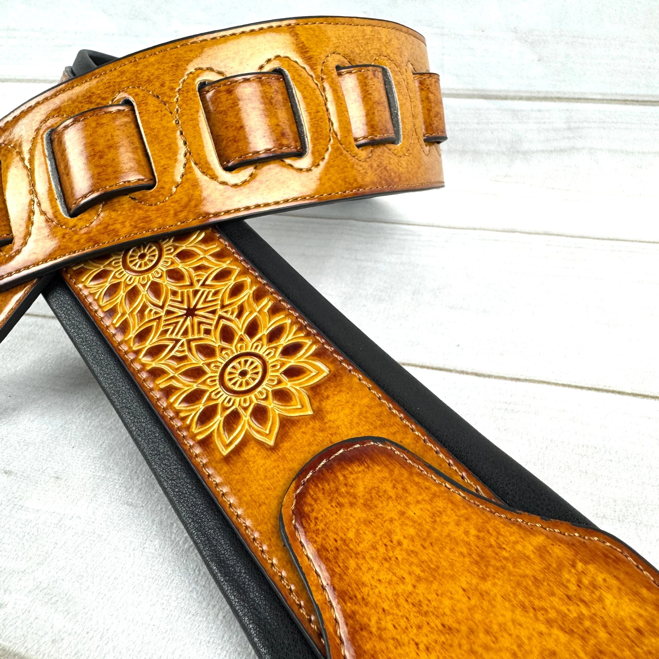 Walker & Williams GB-34 Latigo Tan Padded Leather Strap with Zodiac Star Pattern For Acoustic, Electric, And Bass Guitars - Image 7