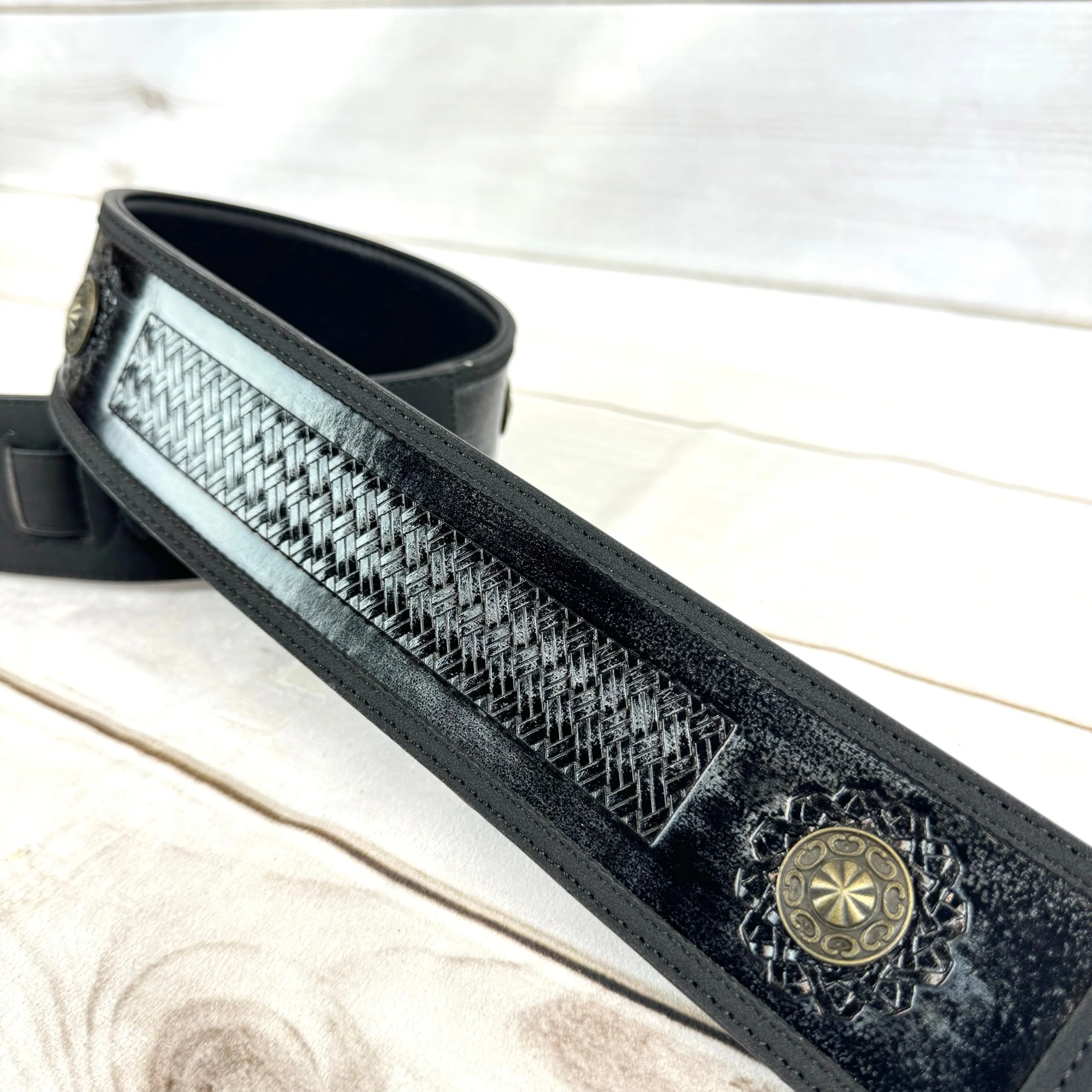 Walker & Williams GE-102 Antique Black Padded Strap With Tooled Barcelona Weave And Brass Conchos - Image 5