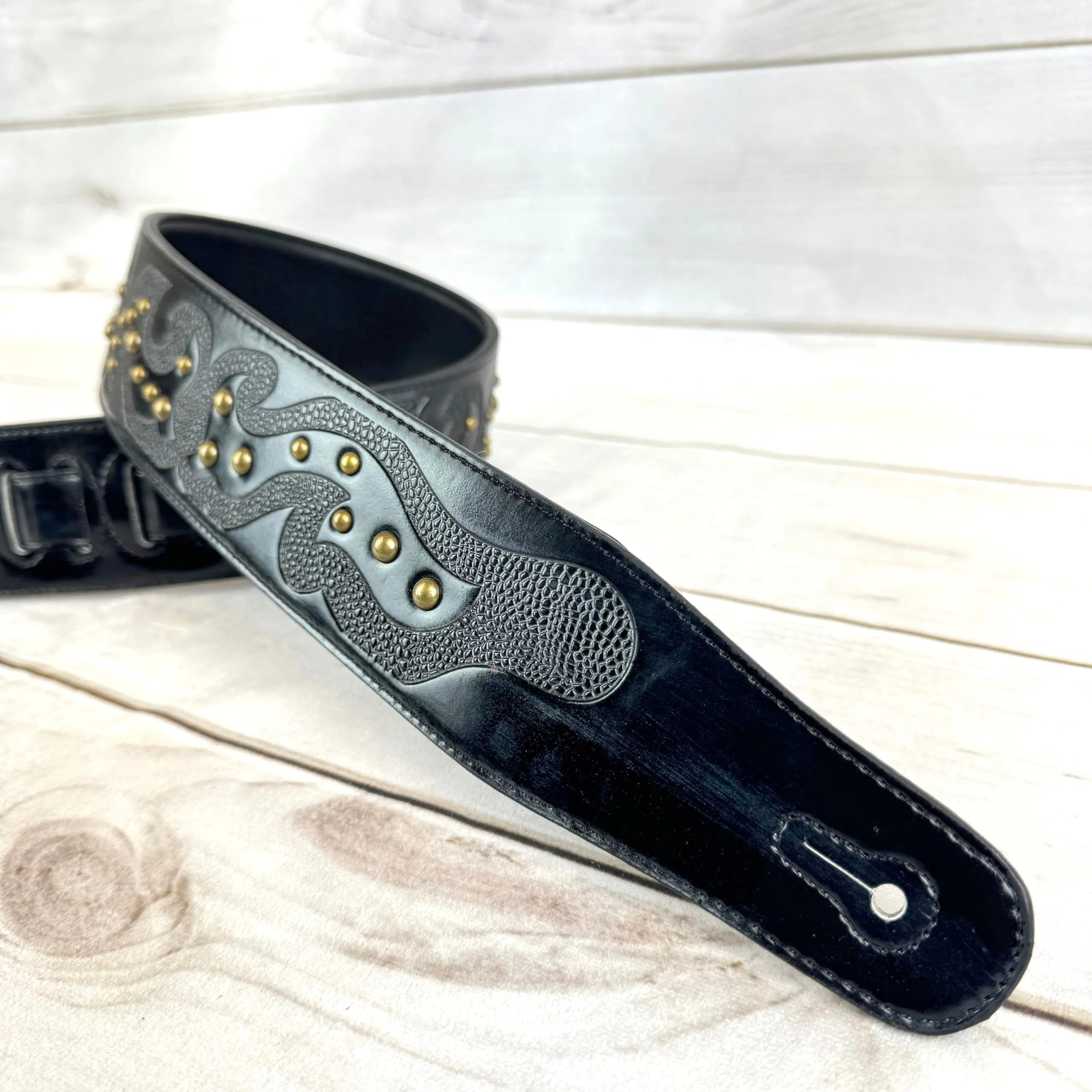 Walker & Williams GE-217 Midnight Blue Handmade Padded Leather Guitar Strap with Celtic Tooling and Brass Studs For Electric, Acoustic, And Bass Guitars - Image 7