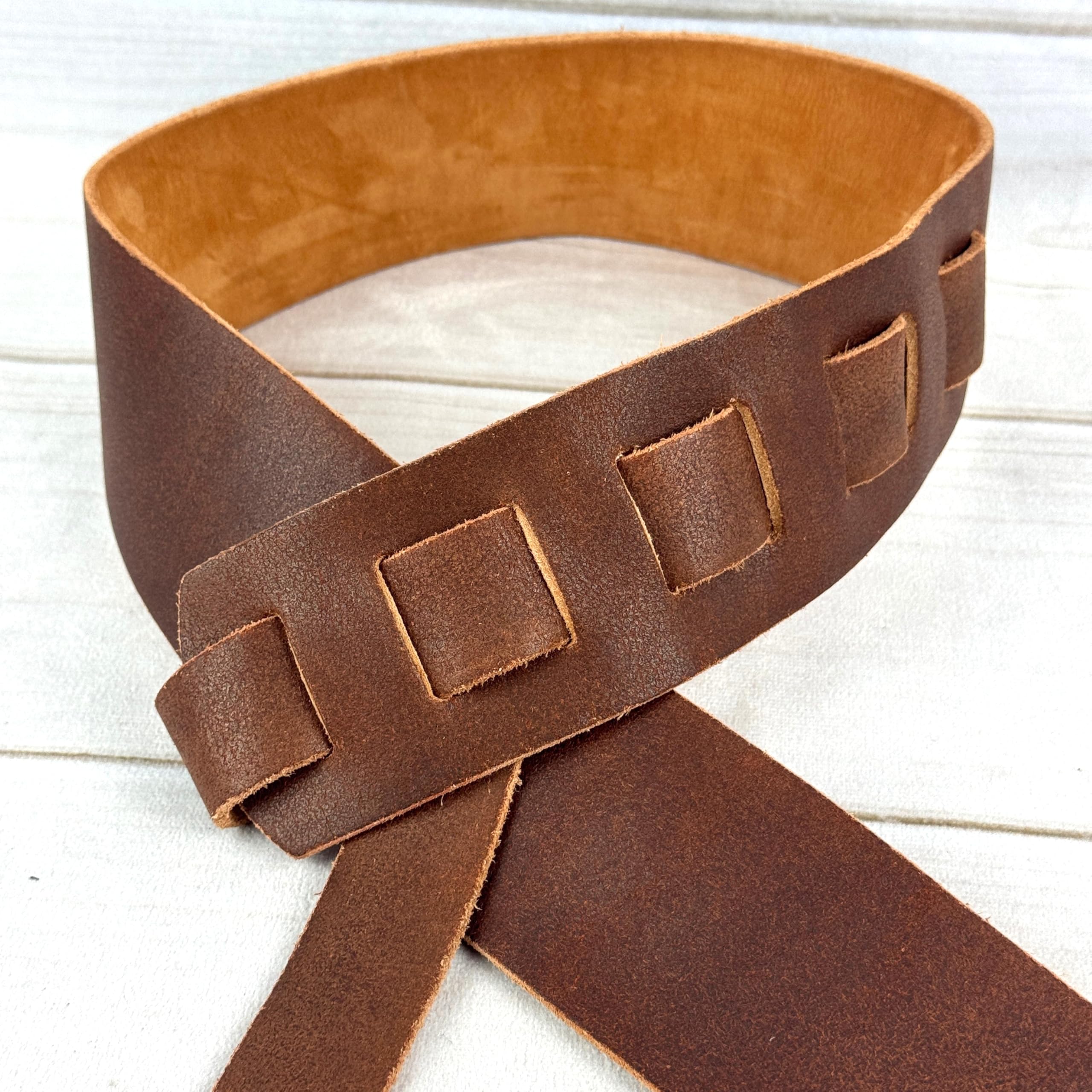 Walker & Williams STR-07 Distressed Brown “Bomber Jacket” Finish Italian Leather Guitar Strap For Acoustic, Electric, And Bass Guitars - Image 7