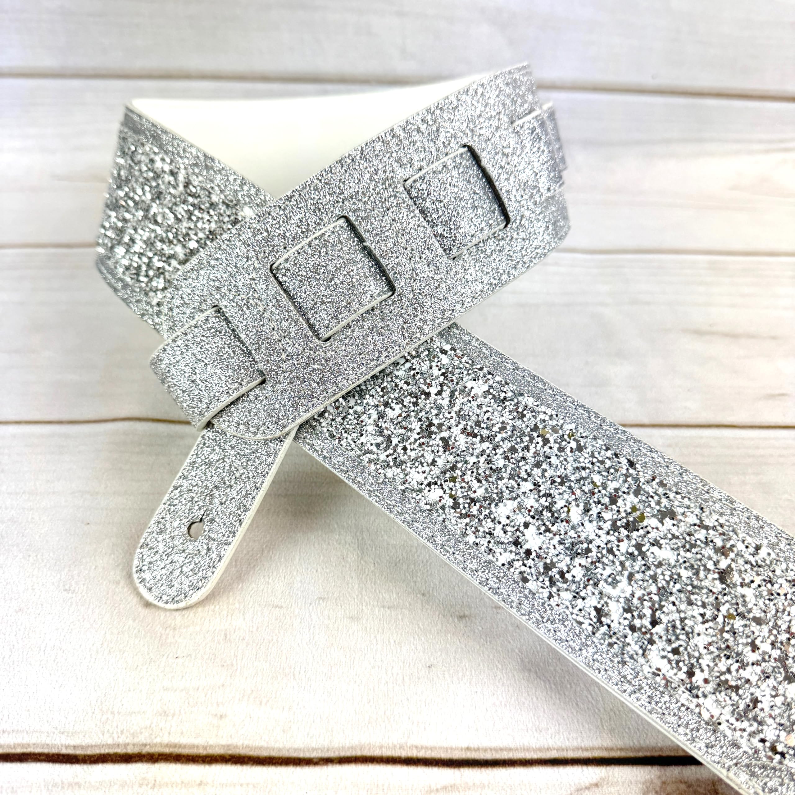 Walker & Williams WW-GL-108 Aria Glow Silver Super Sparkle Glitter Bomb Padded Guitar Strap White Glove Leather Back For Acoustic, Electric, And Bass Guitars - Image 7