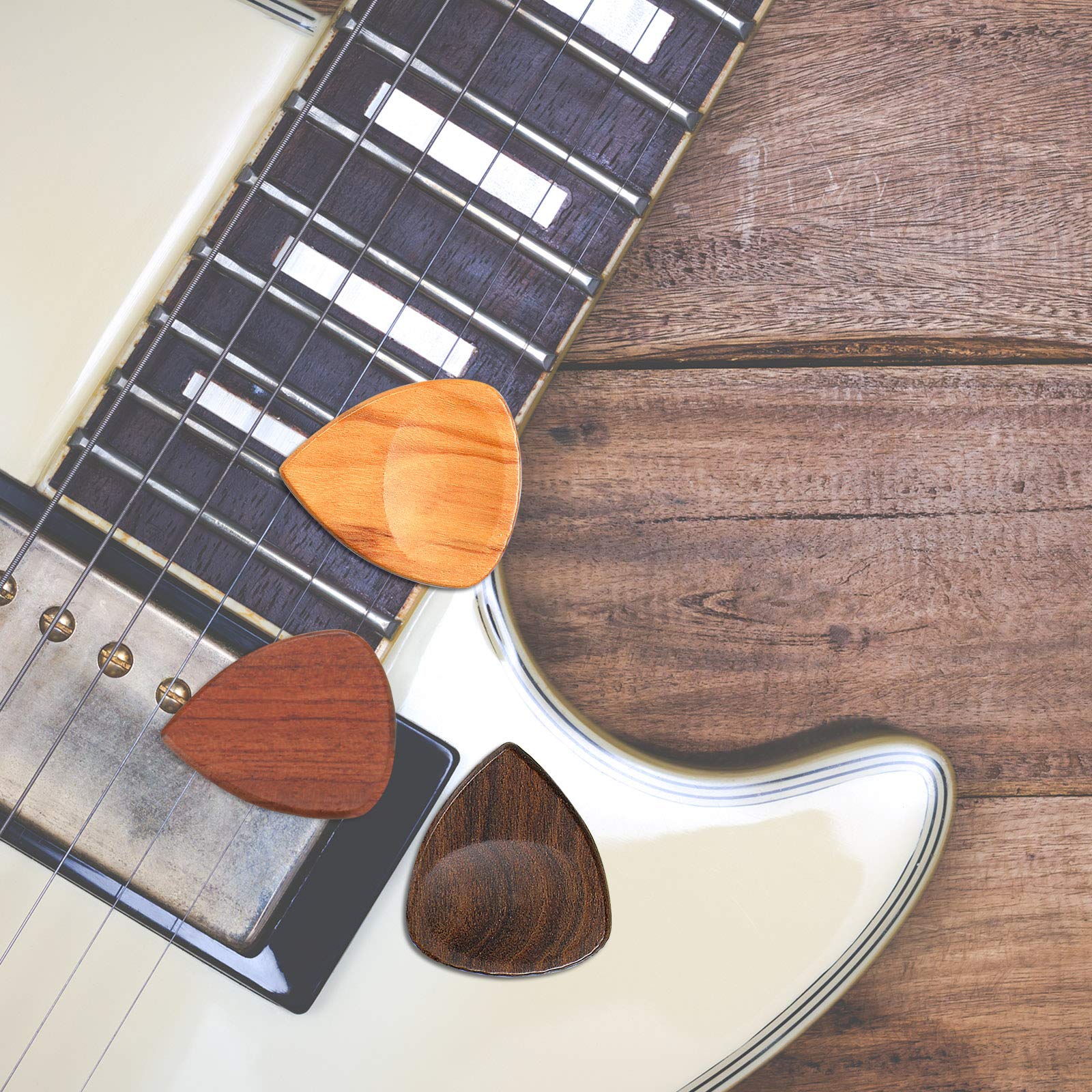 Yeshone 10 Pieces Exotic Wood Guitar Picks, 1 Guitar Picks Box Wooden Guitar Plectrums in African Red Sandalwood Chacate Preto Olive Wood Rosewood Maple Ebony Golden Sandalwood for Archtop Guitar - Image 6