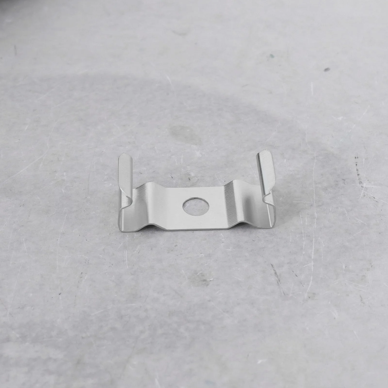 YINETTECH 50pcs 23mm T5 LED Bulb Clips Holder for Lamp Holder LED Ceiling Light with Aluminium Channels - Image 5